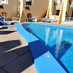 Bajo El Sol Wifi & Pools - Mareverde *